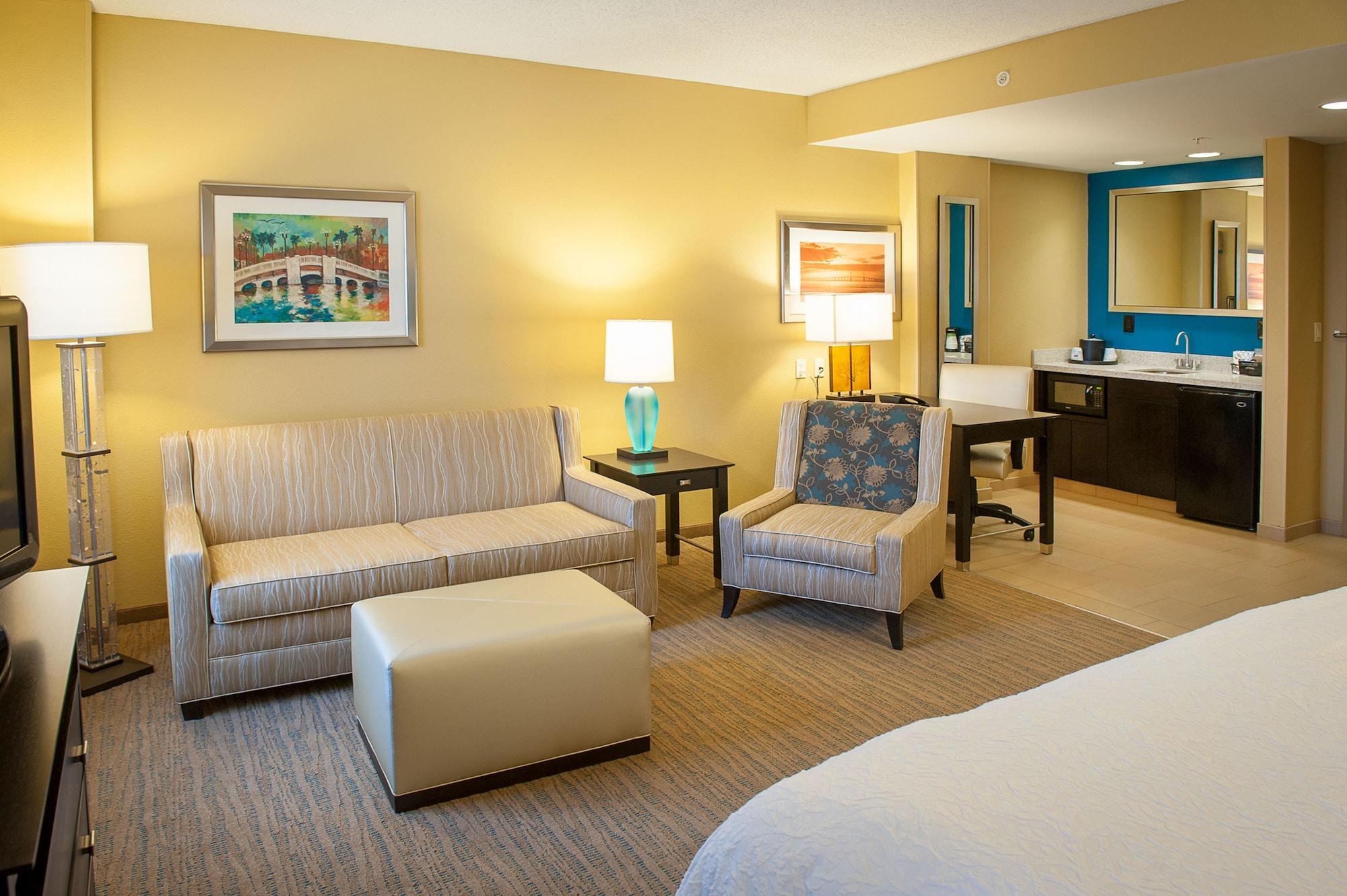 Hampton Inn & Suites St. Petersburg/Downtown Exteriör bild