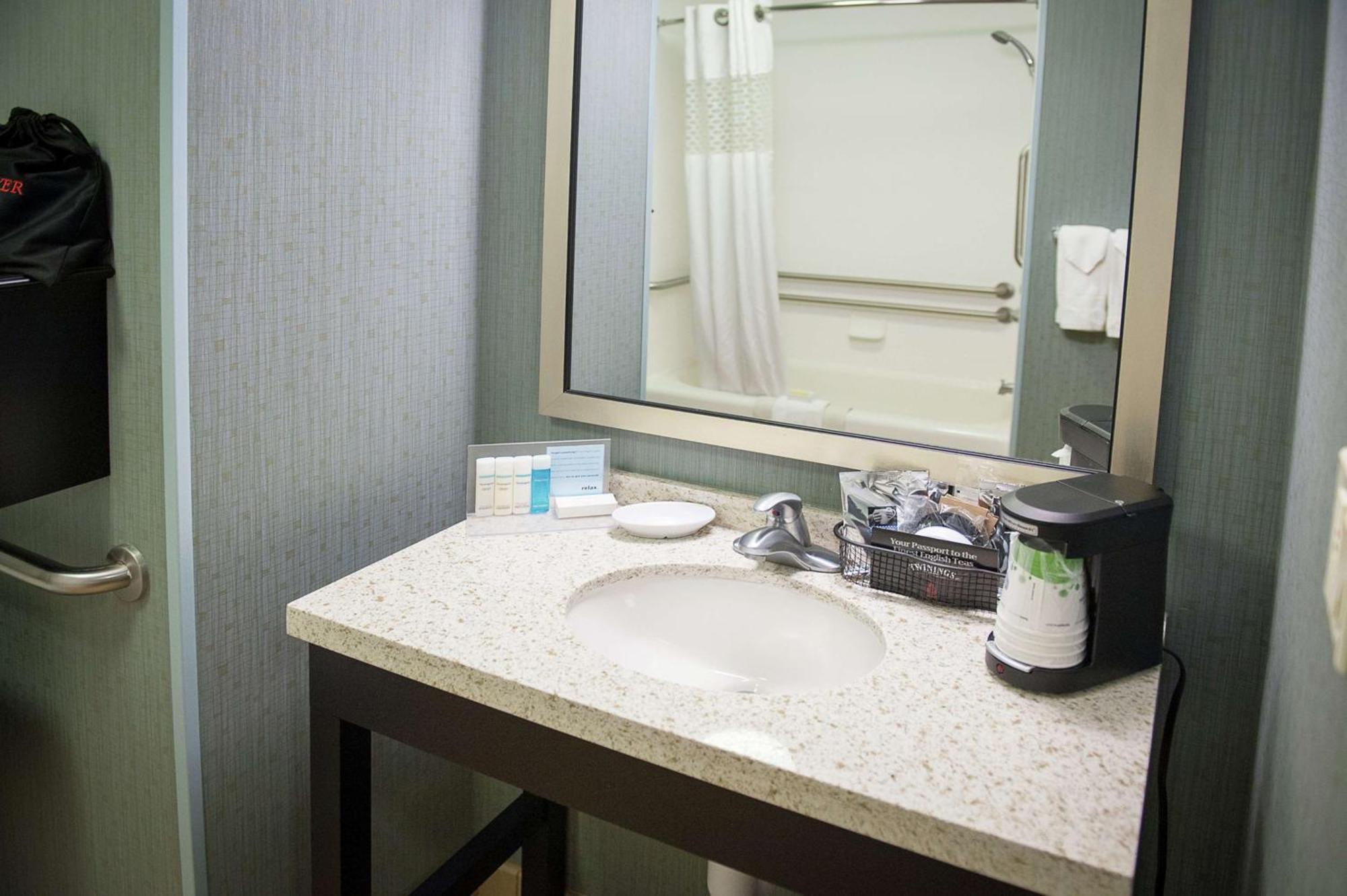 Hampton Inn & Suites St. Petersburg/Downtown Exteriör bild