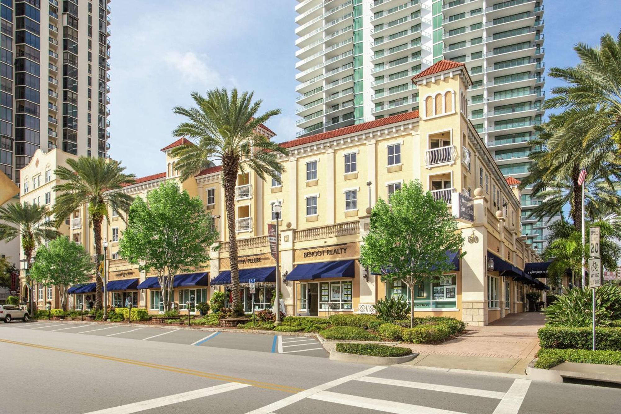 Hampton Inn & Suites St. Petersburg/Downtown Exteriör bild