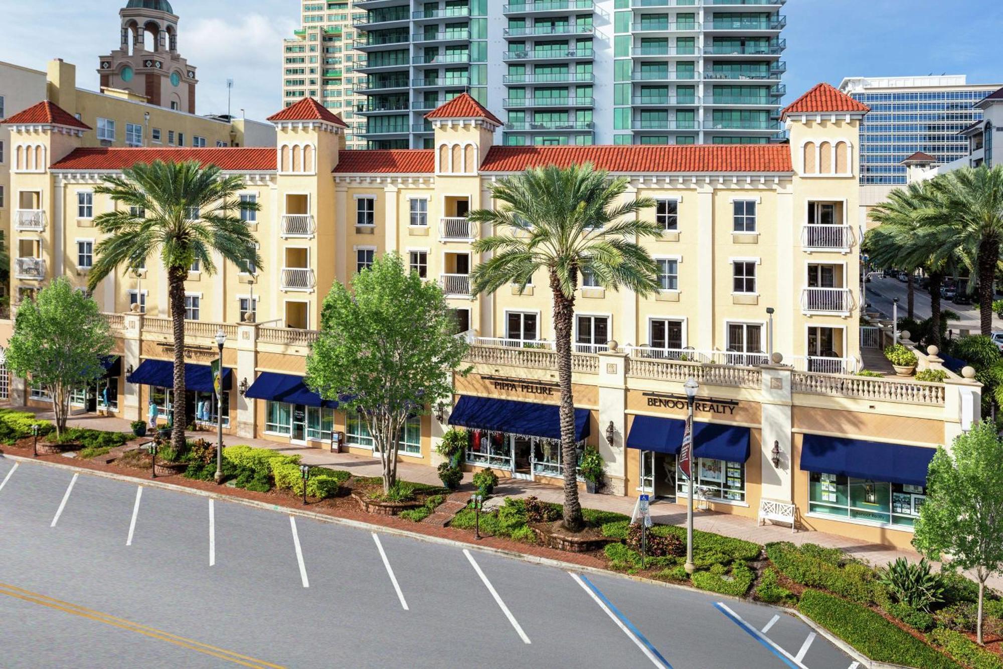 Hampton Inn & Suites St. Petersburg/Downtown Exteriör bild